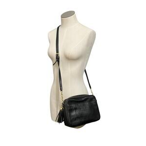 Vintage Black Old Money Quilted Leather Talbots Tassel Gold Chain Camera Bag